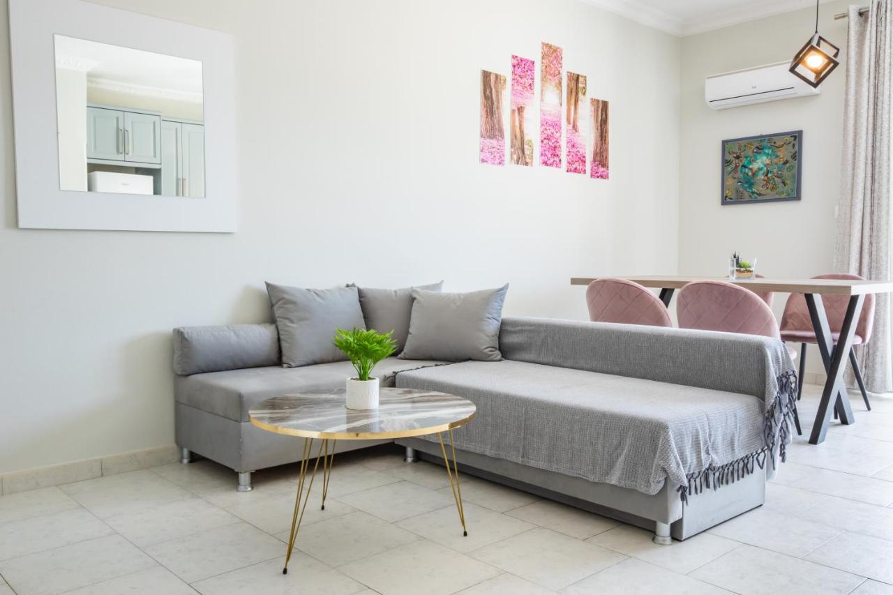 Lilis Apartment 3 Karpathos Town  Exterior photo